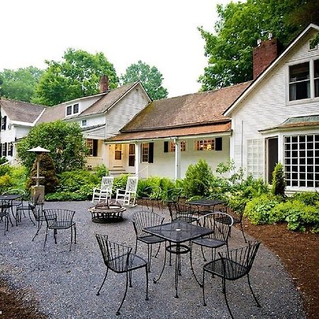 Inn At Baldwin Creek & Mary'S Restaurant Bristol Buitenkant foto